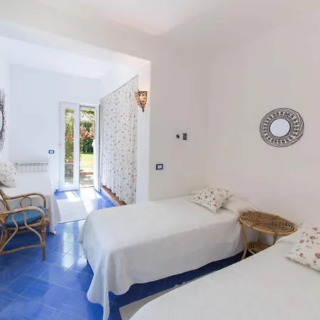 La Casa Sulla Spiaggia * Ischia
